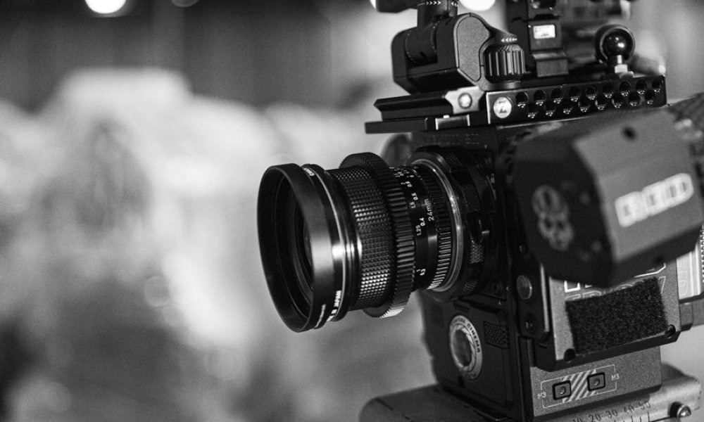 Miniaturka Jak stworzyć dobry film reklamowy - kluczowe informacje