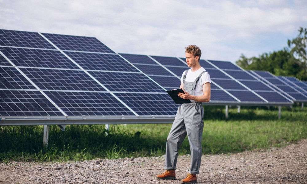 Dove vendere i pannelli solari usati? Seconda vita per i pannelli fotovoltaici usati