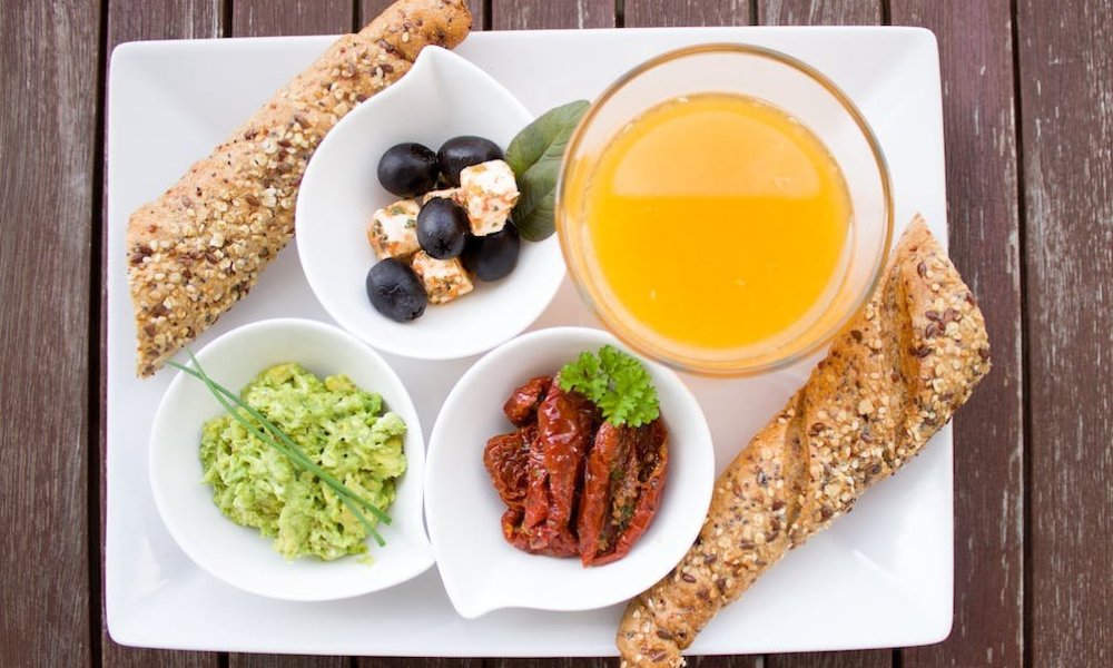 Miniaturka Dieta 1600 kcal - dlaczego jest tak bardzo skuteczna i popularna?