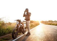 Jaka powinna być dobra kurtka motocyklowa na wiosnę?