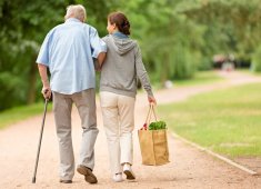 Podgląd Opieka nad seniorami - kompetencje, empatia i wsparcie